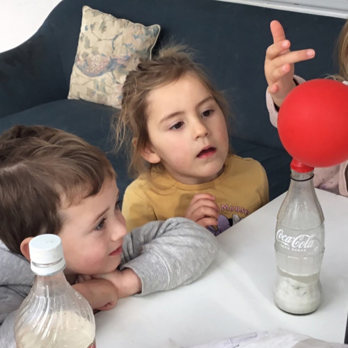 Children doing science experiment at Busy Bees Early Learning Centre in Palmerston North