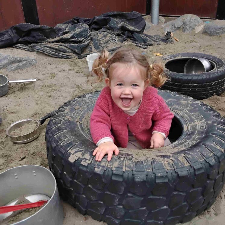 Outdoor fun activity for preschoolers at Busy Bees Aoraki in the sandpit