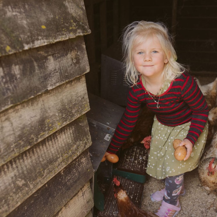 Building connections with nature at Busy Bees Cambridge early childhood centre