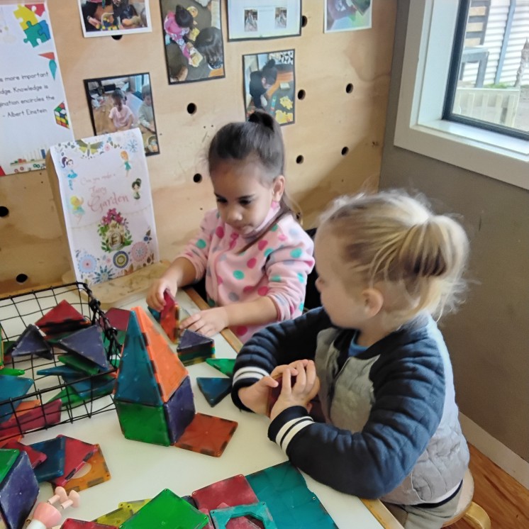Busy Bees Grandview Road childcare centre shapes play