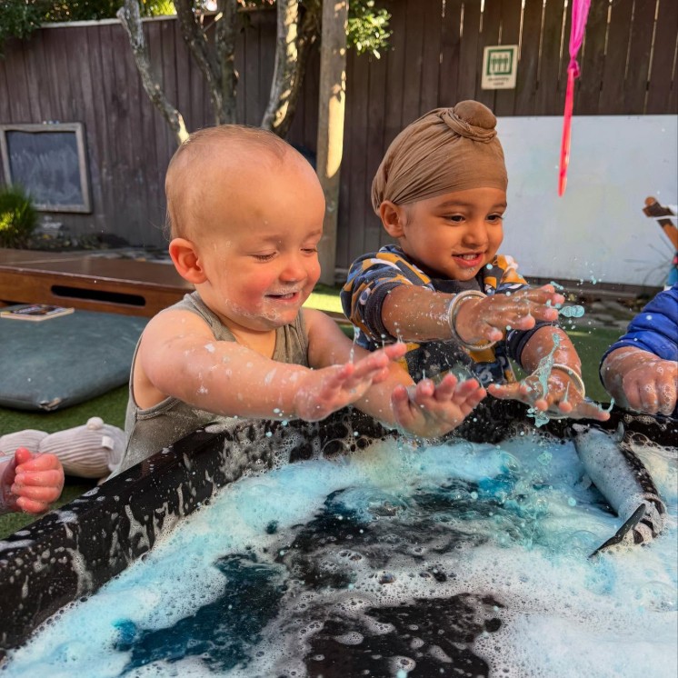 Busy Bees Hastings water play, friends and fun