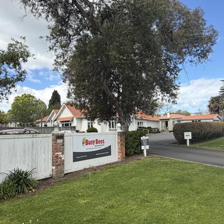 Busy Bees Havelock North kindergarten preschool and nursery building entrance
