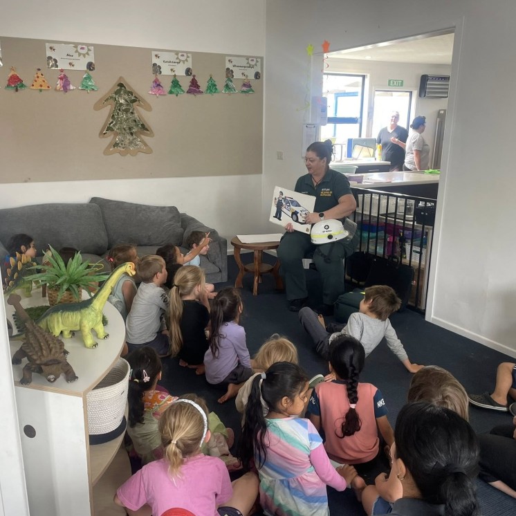 Busy Bees Katikati childcare Saint John in centre visit