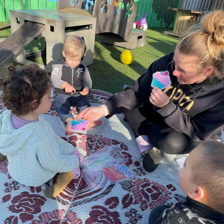 Teacher and infant relationships at Busy Bees Kerikeri Nursery 