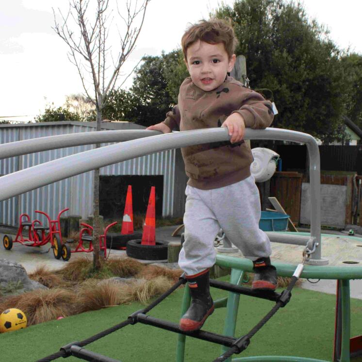 Understanding the world around them at Preschool 
