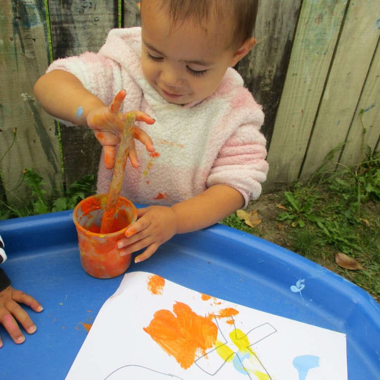 Busy Bees Mangakakahi painting fun