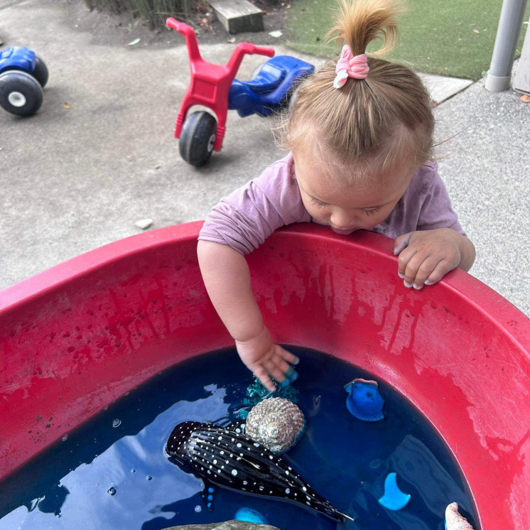 Water sensory play at Busy Bees Masterton