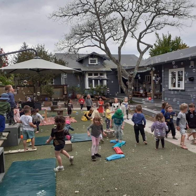 Bubble play in Busy Bees Motueka