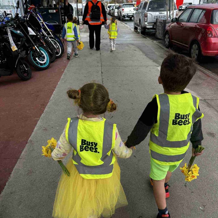 Busy Bees Motueka excursions in local community