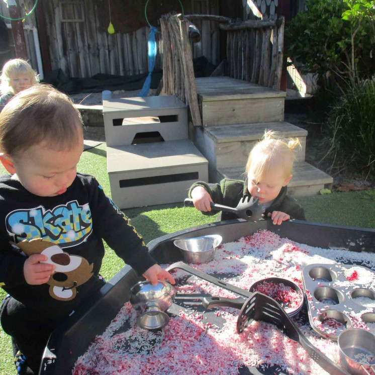 Sensory play for infants at Busy Bees Ngongotahā 