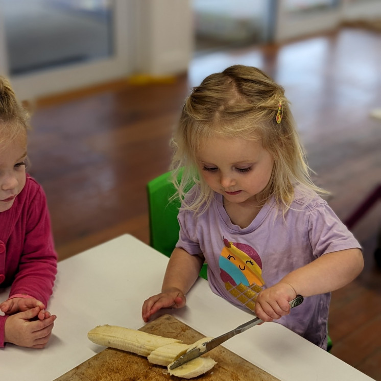 Children enjoy assisting with food preparation heart awareness day at Busy Bees Ōtāhuhu 