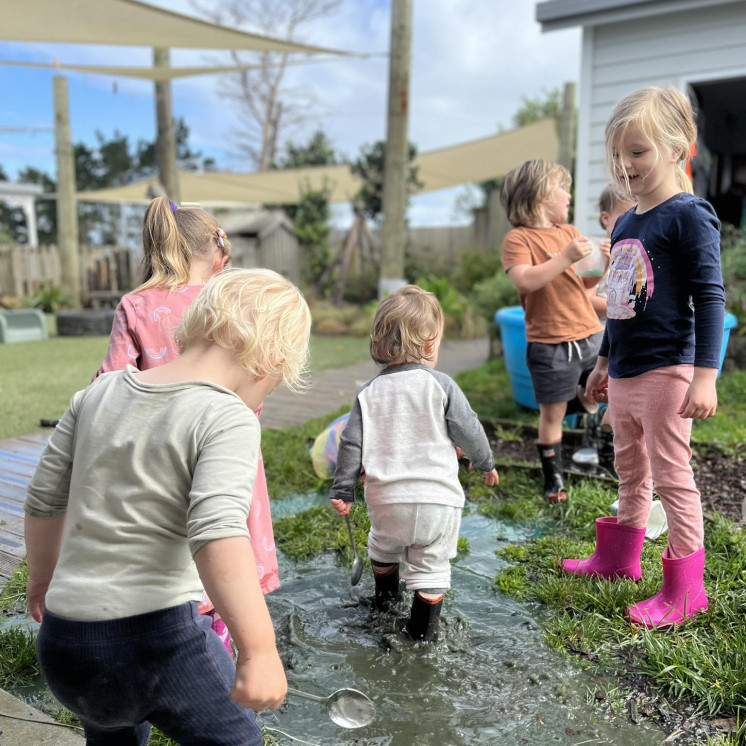 Muddy Puddle play at Busy Bees Silverdale 