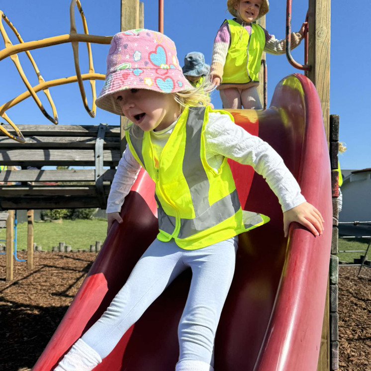 Busy Bees Tahunanui community connection