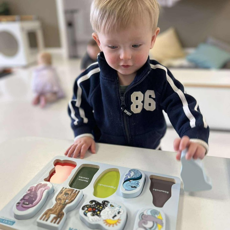 Busy Bees Te Kauwhata toddler problem solving