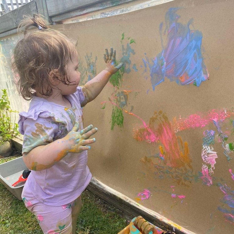 Busy Bees Terrace End messy painting