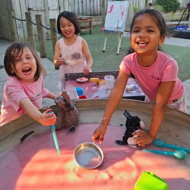 Busy Bees Westgate sensory play