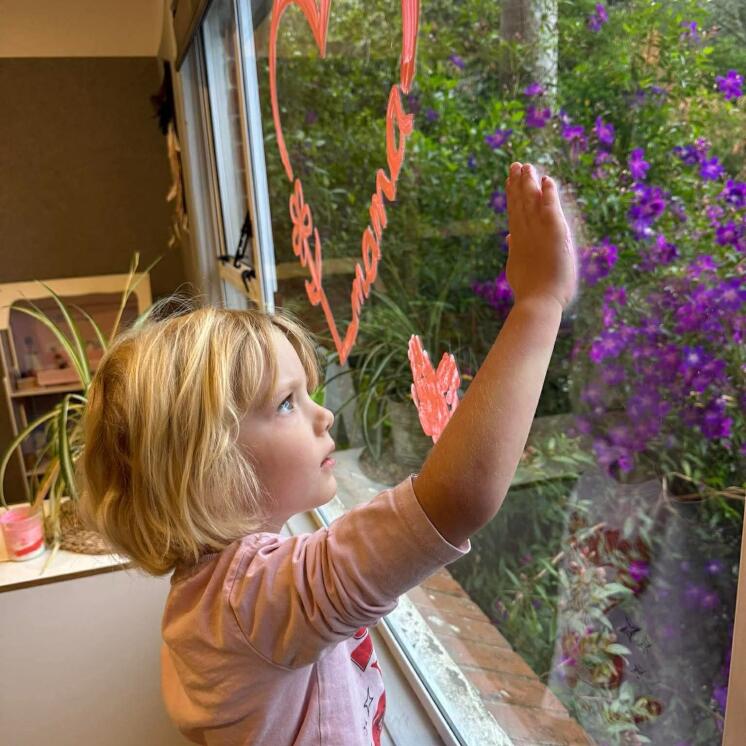 Creativity and craft at Busy Bees Whau Valley for preschool girl 