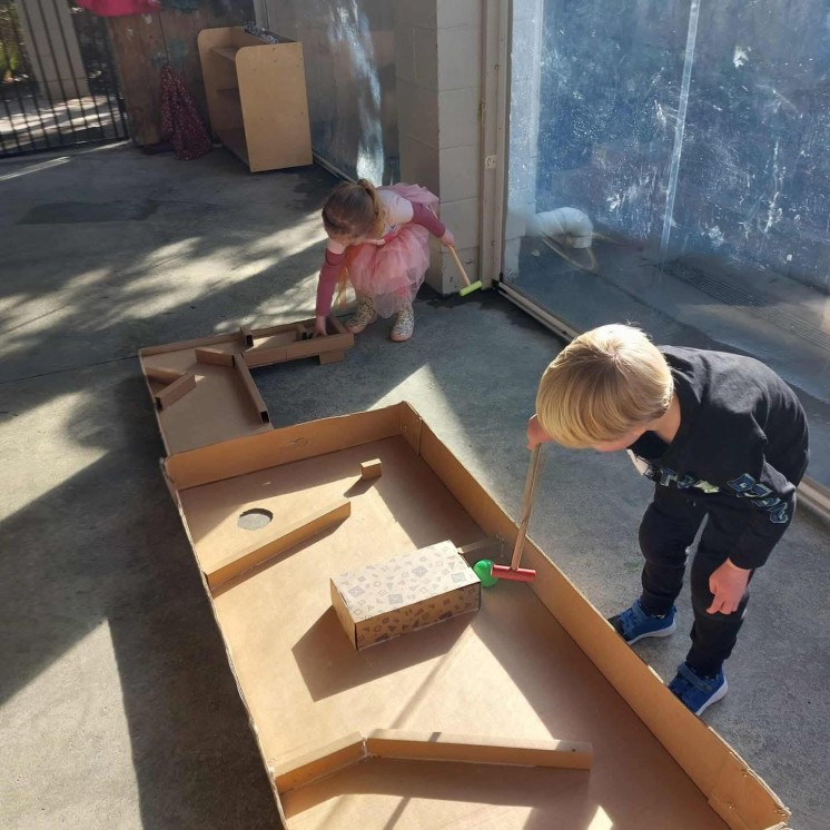 Busy Bees Whitby obstacle activities to develop cognitive and problem solving skills