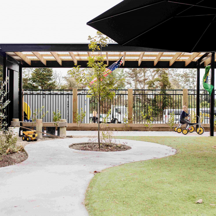 how outdoor garden 