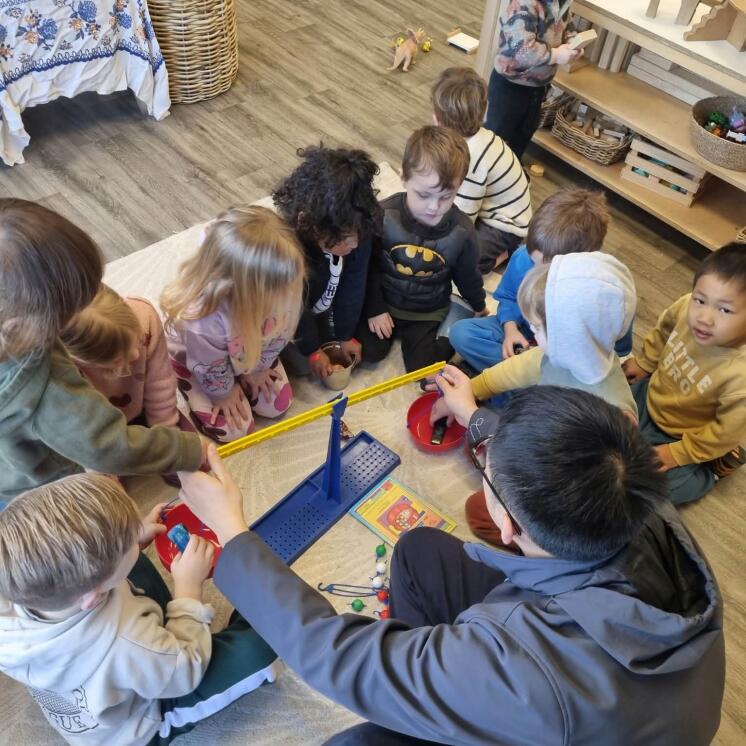 Little Coasties by Busy Bees Manly Whangaparaoa group learning science experiment